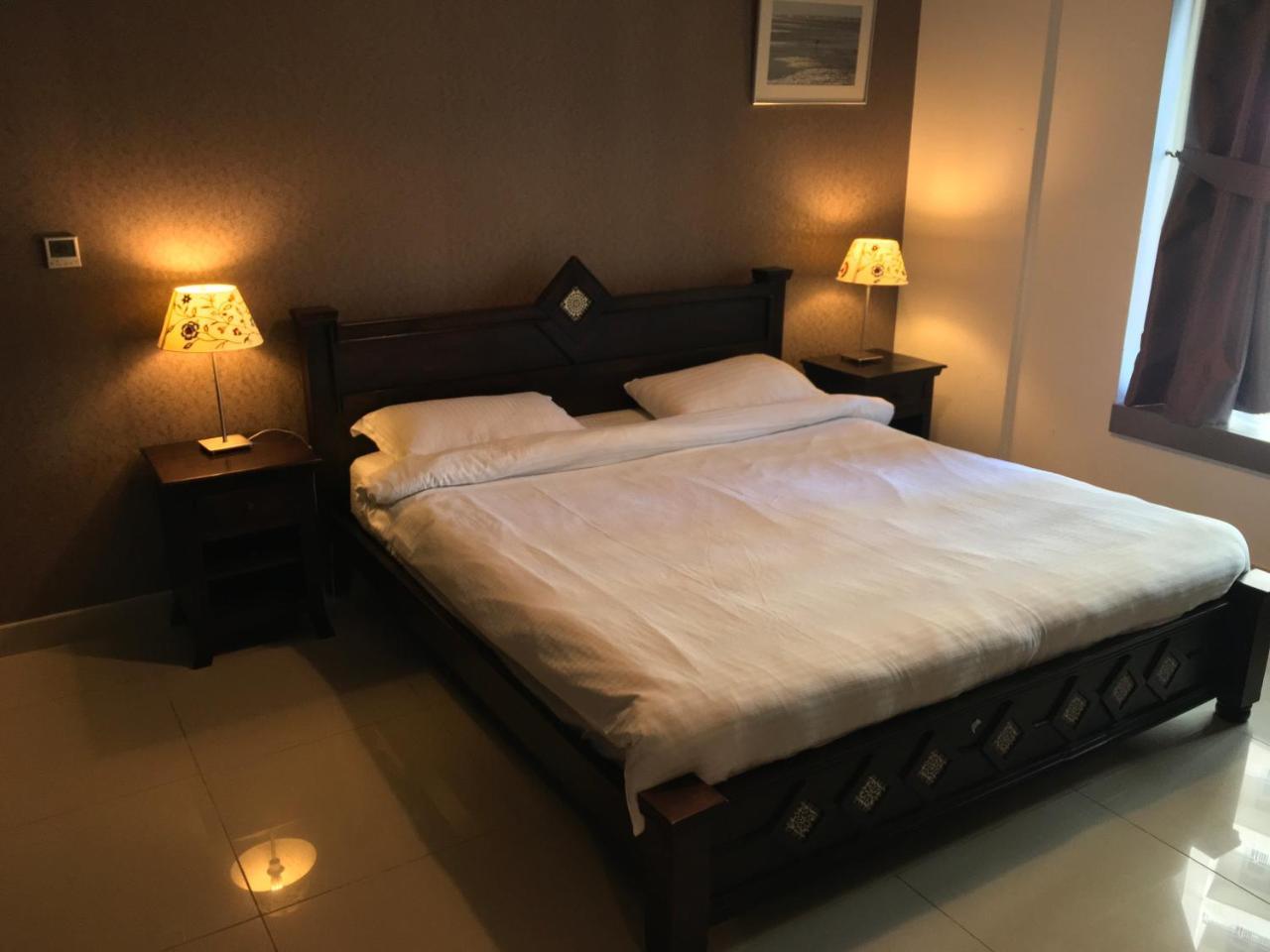 Espace Holiday Home 29 Boulevard, Downtown Дубай Екстериор снимка